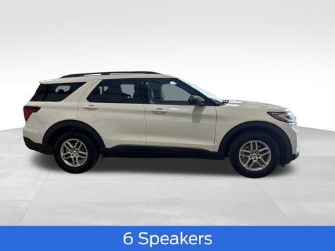 New 2026 Ford Explorer Active RWD image 8