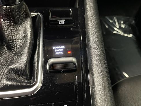 Used 2022 Jeep Compass Altitude w/ Convenience Group image 16