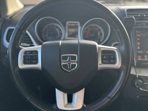 Used 2019 Dodge Journey GT image 12