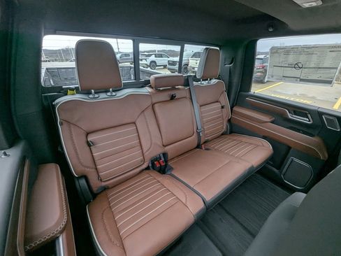 New 2026 GMC Sierra 3500 Denali Ultimate image 18