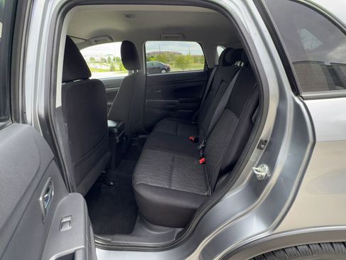 Used 2021 Mitsubishi Outlander Sport ES FWD image 16