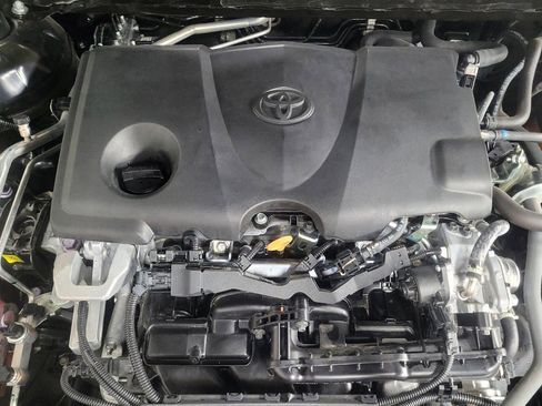 Used 2021 Toyota Camry SE FWD image 30