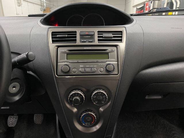 Used 2009 Toyota Yaris S FWD image 20