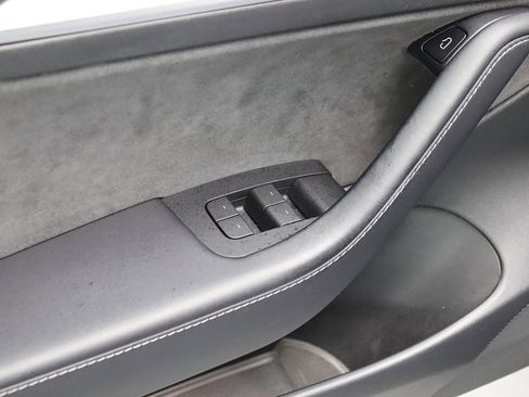 Used 2022 Tesla Model 3 Standard Range image 50