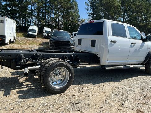 New 2025 RAM 4500 Tradesman w/ Safety Group image 8