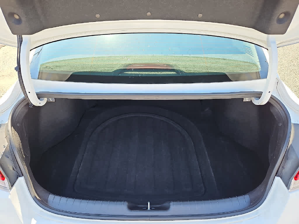 Used 2025 Hyundai Elantra SEL FWD image 30