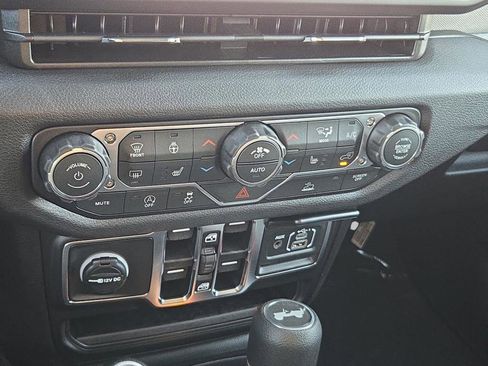 New 2026 Jeep Wrangler Unlimited Sport AWD/4WD image 37