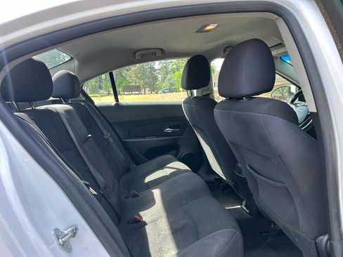 Used 2016 Chevrolet Cruze LT w/ RS Package FWD image 19