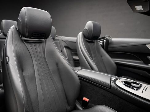 Used 2019 Mercedes-Benz E 450 4MATIC Cabriolet image 68