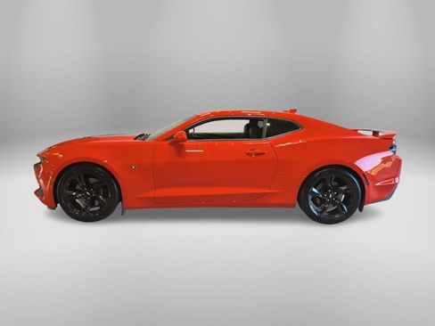 Used 2019 Chevrolet Camaro SS image 2