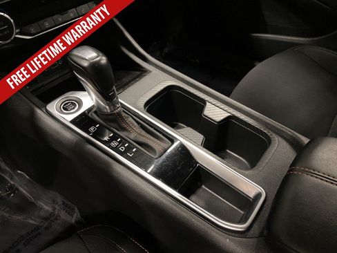 Used 2025 Nissan Sentra SR FWD image 35