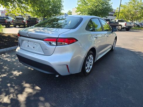 Used 2024 Toyota Corolla LE FWD image 7