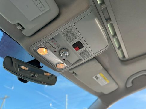 Used 2016 Volkswagen Passat 1.8T image 30