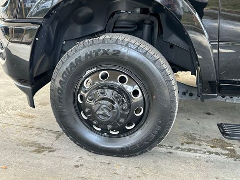 Used 2022 RAM 3500 Limited image 28