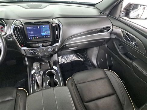 Used 2022 Chevrolet Traverse Premier w/ Redline Edition image 18