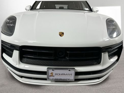 Used 2023 Porsche Macan Base image 26