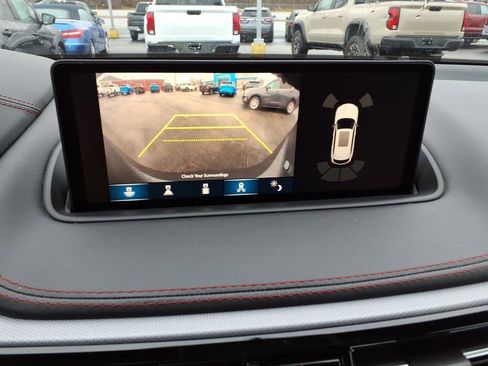 Used 2023 Acura MDX A-Spec image 17