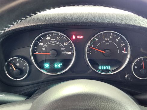 Used 2014 Jeep Wrangler Rubicon image 17