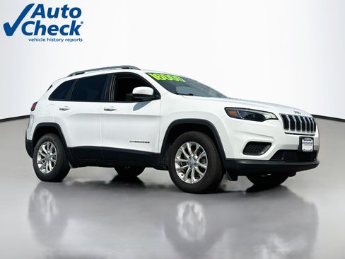 Used 2020 Jeep Cherokee Latitude w/ Cold Weather Group AWD/4WD image 1