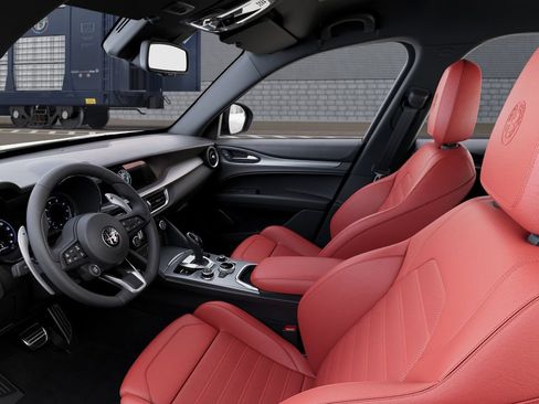 New 2026 Alfa Romeo Stelvio Sprint AWD/4WD image 22