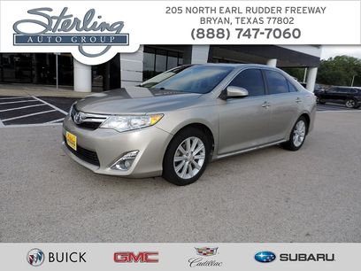 Used 2014 Toyota Camry XLE w/ Convenience Package