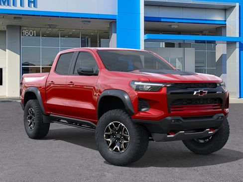 New 2026 Chevrolet Colorado ZR2 w/ Technology Package AWD/4WD image 31