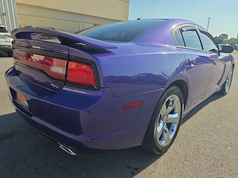 Used 2014 Dodge Charger R/T RWD image 5