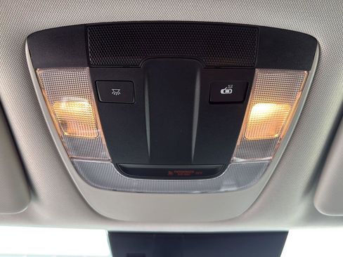 Used 2023 Kia Sportage LX image 17