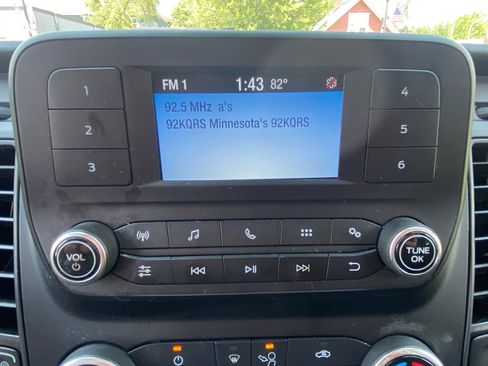 Used 2020 Ford Transit 250 Low Roof AWD image 33