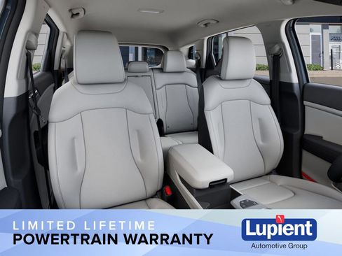 New 2026 Kia Sportage EX image 19