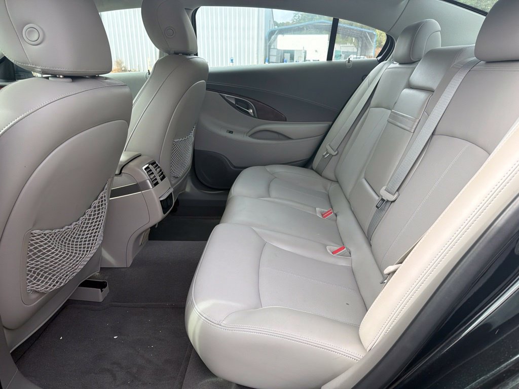 Used 2012 Buick LaCrosse Touring FWD image 9