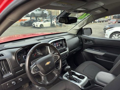 Used 2016 Chevrolet Colorado LT image 16