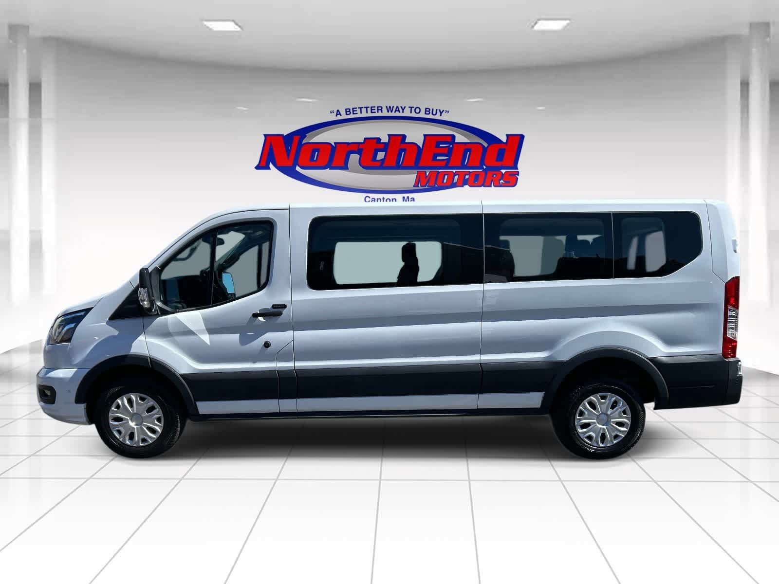 Used 2023 Ford Transit 350 XLT RWD image 8