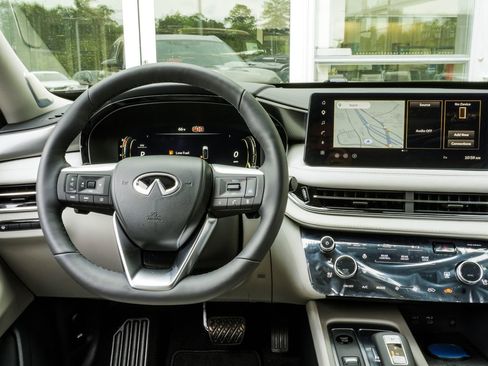 New 2027 INFINITI QX60 Luxe FWD image 17