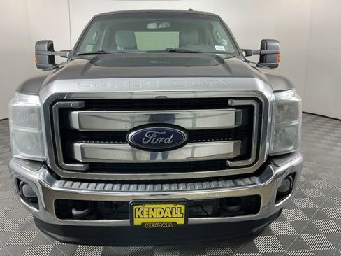 Used 2014 Ford F250 XLT AWD/4WD image 2