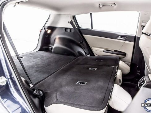 Used 2022 Kia Sportage LX image 37