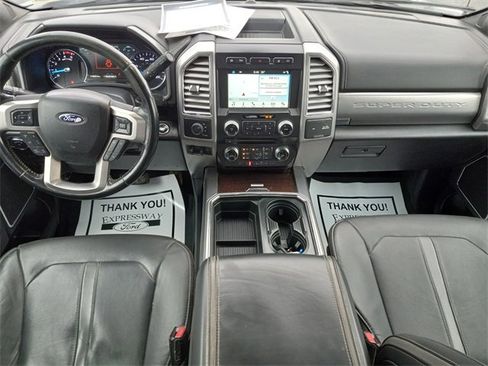 Used 2017 Ford F250 Platinum w/ Platinum Ultimate Package image 14