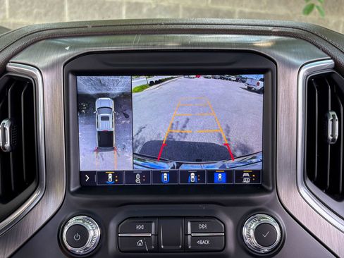 Used 2021 GMC Sierra 1500 Denali w/ Denali Ultimate Package AWD/4WD image 28