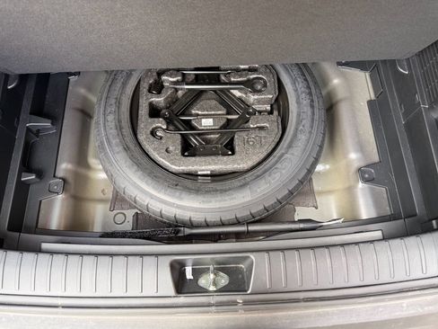 Certified 2025 Hyundai Kona SEL image 28