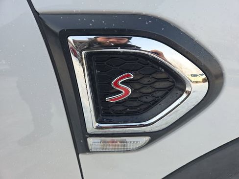 Used 2019 MINI Cooper Countryman S w/ Premium Package image 8