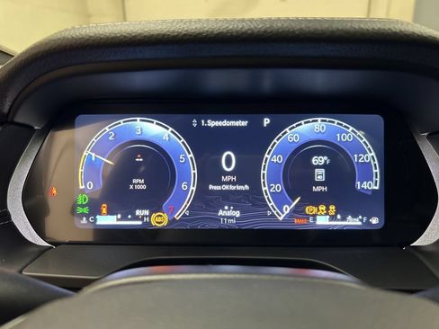 New 2026 Jeep Grand Cherokee L Limited w/ Limited Altitude Package AWD/4WD image 21