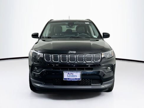 Used 2022 Jeep Compass Latitude AWD/4WD image 2