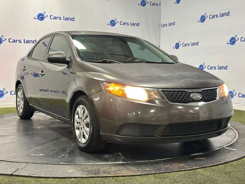 Used 2011 Kia Forte EX image 1