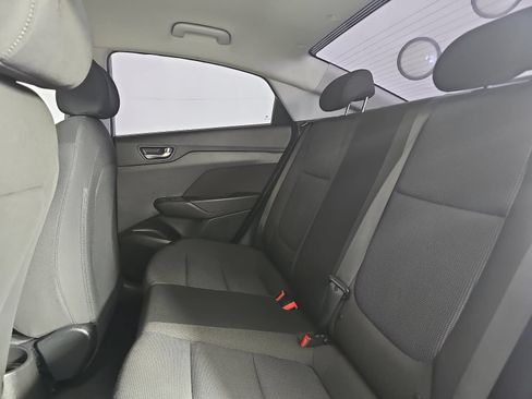 Used 2022 Hyundai Accent SE FWD image 13