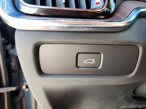Used 2023 Volvo S60 B5 Plus w/ Climate Package AWD/4WD image 18