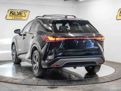 Used 2024 Lexus RX 350 Premium w/ Cold Area Package FWD image 2