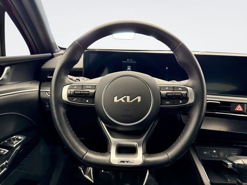 Used 2025 Kia K5 GT-Line image 12
