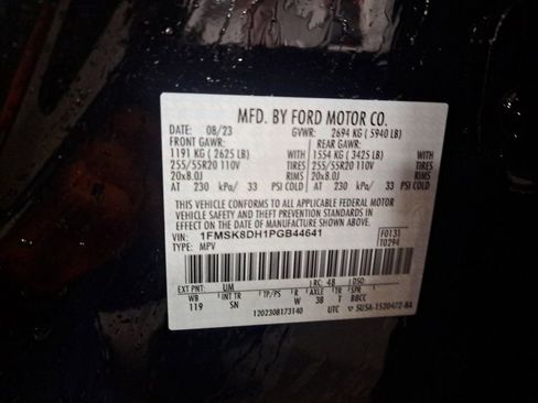 Used 2023 Ford Explorer XLT w/ Equipment Group 202A image 35