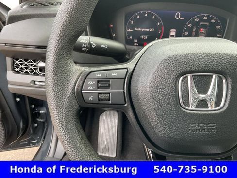 Certified 2023 Honda Accord EX image 29