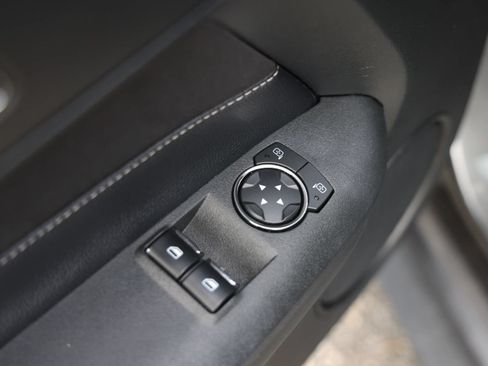 Used 2019 Ford Mustang Coupe RWD image 23